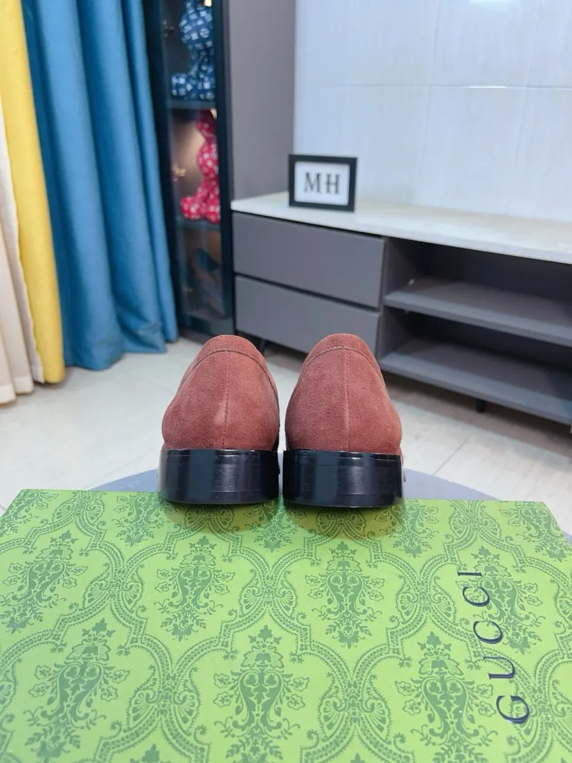 Men's Men's Shoes 💰520🌹🌹【GUCCI】The most popular classic Gucci leather shoes. Synchronized with the official website, the upper is made of Italian first-layer cowhide ➕cowhide lining, with unique brand and unique craftsmanship. Highlighting the hot style of the new year. Stop hesitating, stop wandering, get it now. Number: 38--44